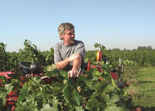 Jens Gemmrich of Frogpond Farm Winery. © The Galley Guys
